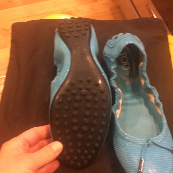 Tod’d Ballet Flats - Picture 3 of 4